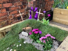 jesus grave closed.jpeg