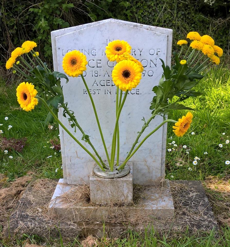 old gravestone.jpg